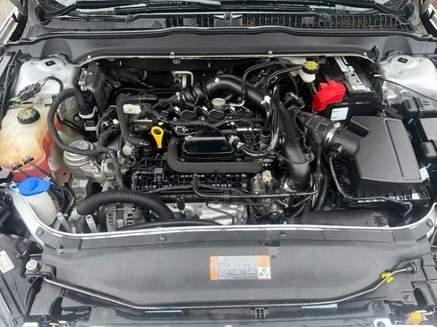 Used 2016 Ford Fusion SE image 27