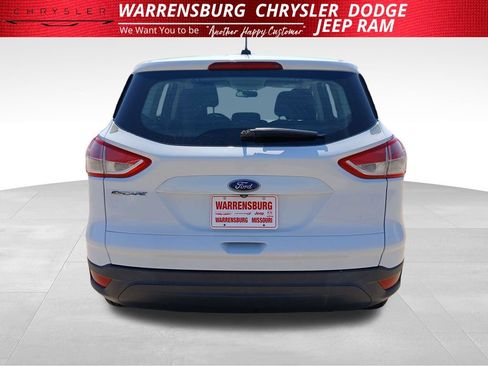 Used 2016 Ford Escape S FWD image 5