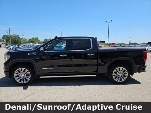 Used 2022 GMC Sierra 1500 Denali w/ Denali Premium Package image 4