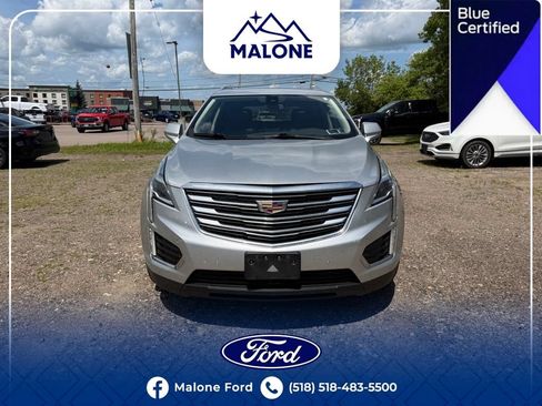 Used 2017 Cadillac XT5 Luxury w/ Driver Awareness Package AWD/4WD image 11