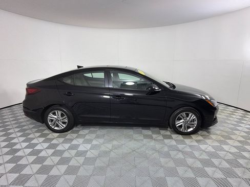 Used 2020 Hyundai Elantra Value Edition FWD image 4
