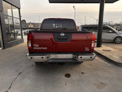 Used 2019 Nissan Frontier SV w/ Value Truck Package image 7