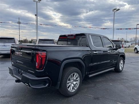 Used 2022 GMC Sierra 1500 Denali image 5
