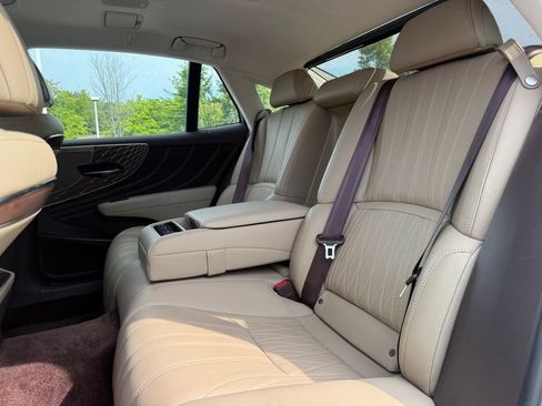 Used 2018 Lexus LS 500 AWD w/ Interior Upgrade Package image 10