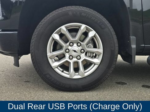Used 2025 Chevrolet Silverado 1500 RST w/ Convenience Package II AWD/4WD image 9