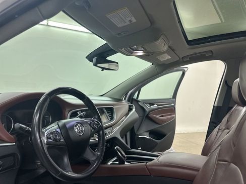 Used 2018 Buick Enclave Avenir w/ Avenir Technology Package image 31