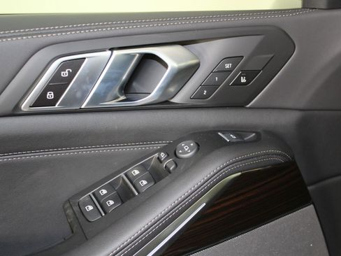 New 2026 BMW X5 xDrive40i w/ M Sport Package image 23