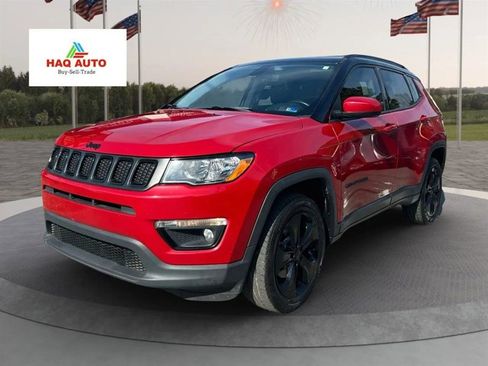 Used 2020 Jeep Compass Latitude image 1
