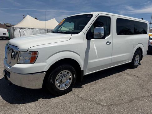 Used 2015 Nissan NV 3500 SV w/ Technology Package RWD image 12