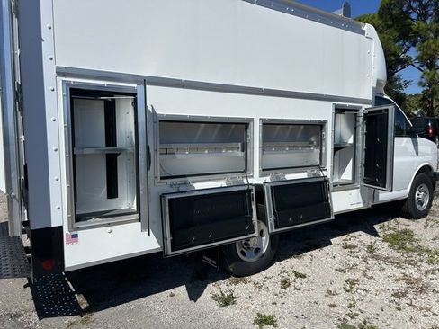 New 2025 Chevrolet Express 3500 w/ Power Convenience Package image 16