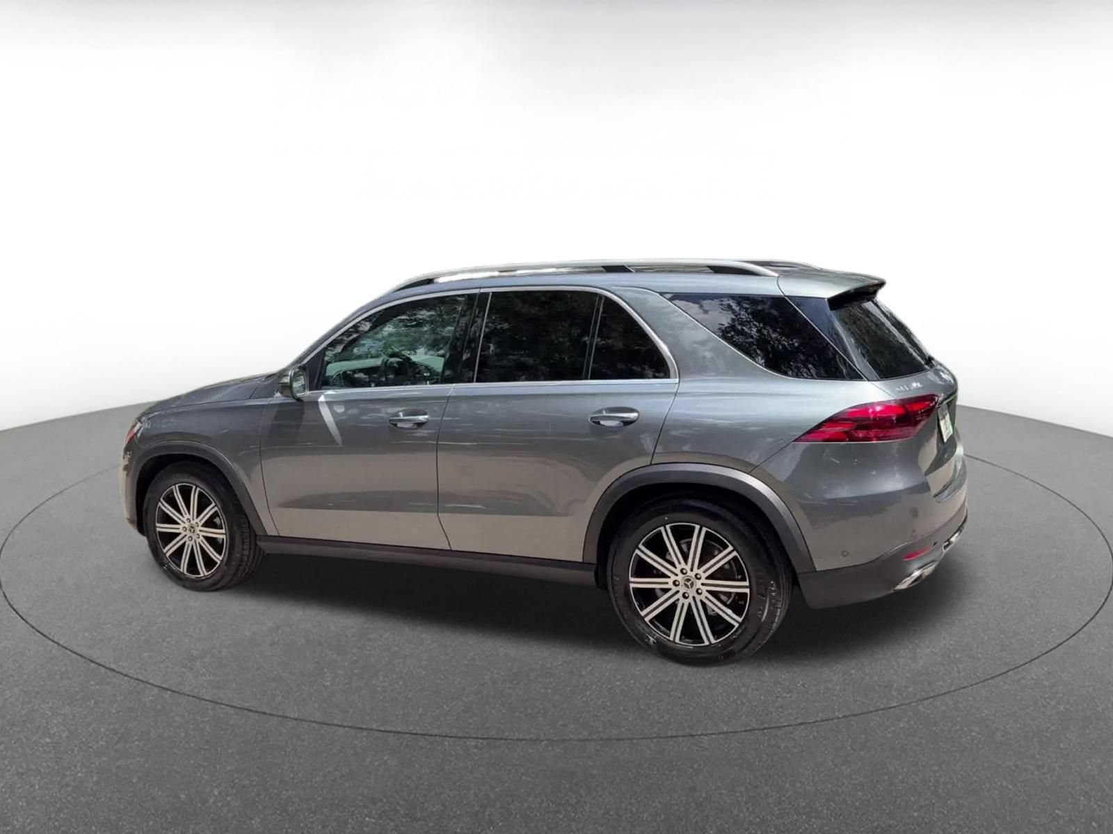 Used 2026 Mercedes-Benz GLE 350 4MATIC image 9