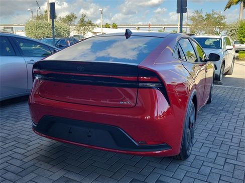New 2026 Toyota Prius LE image 4