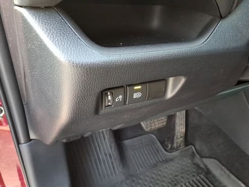 Used 2024 Toyota RAV4 LE image 27