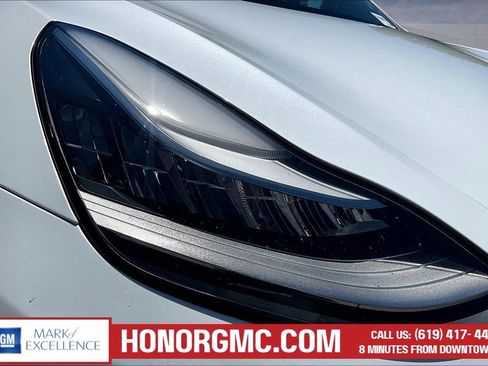 Used 2020 Tesla Model 3 Long Range AWD/4WD image 28