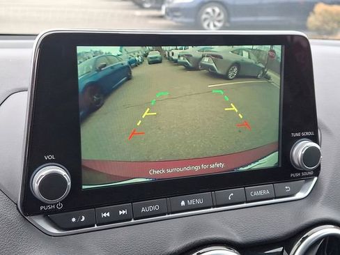 Used 2025 Nissan Sentra SR image 18