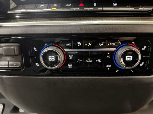 New 2026 Chevrolet Silverado 1500 RST w/ RST Select Package image 12