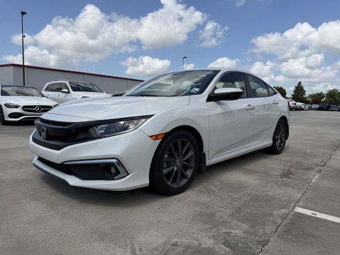 Used 2019 Honda Civic EX-L image 3