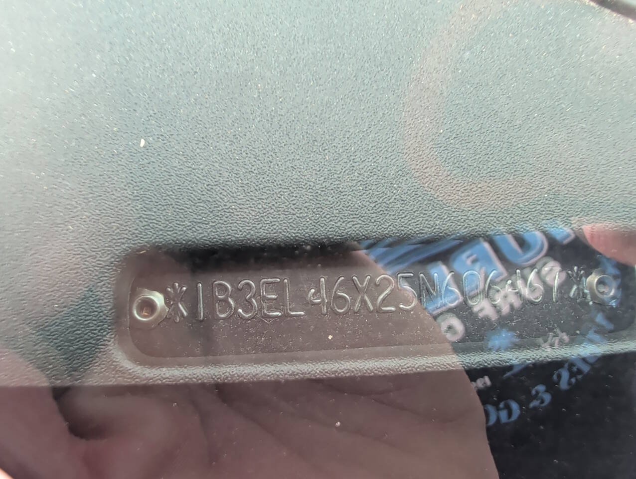 Used 2005 Dodge Stratus SXT FWD image 41