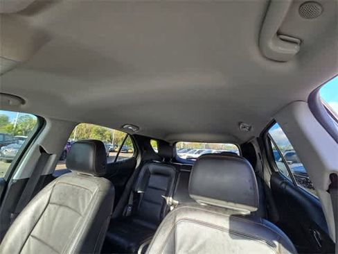 Used 2020 Chevrolet Equinox LT w/ Midnight Edition image 18