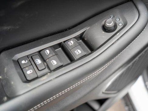 New 2026 Jeep Grand Cherokee Limited w/ Limited Altitude Package image 13