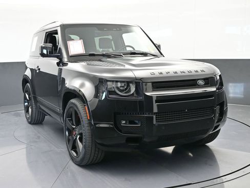 Used 2023 Land Rover Defender 90 X image 9