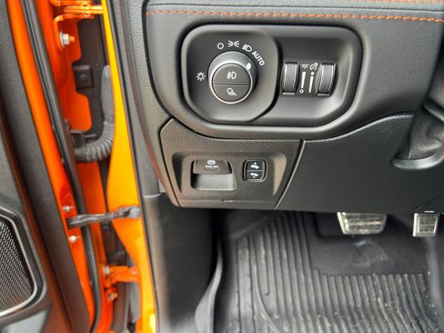 Used 2022 RAM 1500 TRX w/ TRX Level 2 Equipment Group AWD/4WD image 19