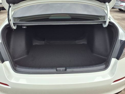 Used 2024 Honda Civic LX image 19