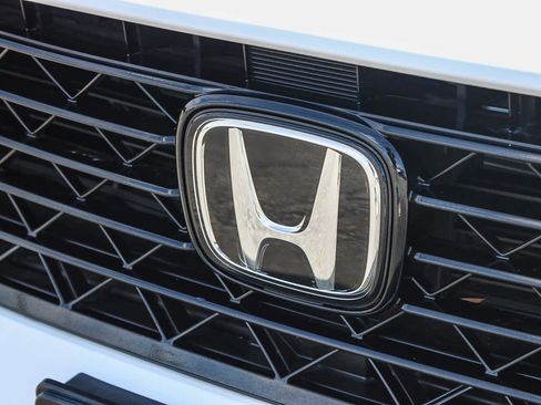 Certified 2024 Honda Accord EX image 11