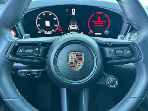Certified 2025 Porsche Cayenne Coupe AWD/4WD image 23