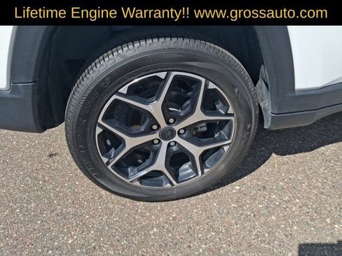 Used 2025 Jeep Compass Limited AWD/4WD image 10
