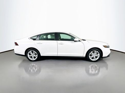 Used 2025 Honda Accord LX image 4
