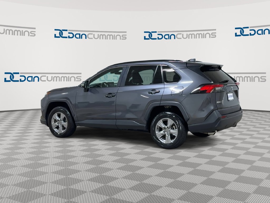 Used 2025 Toyota RAV4 XLE FWD image 7