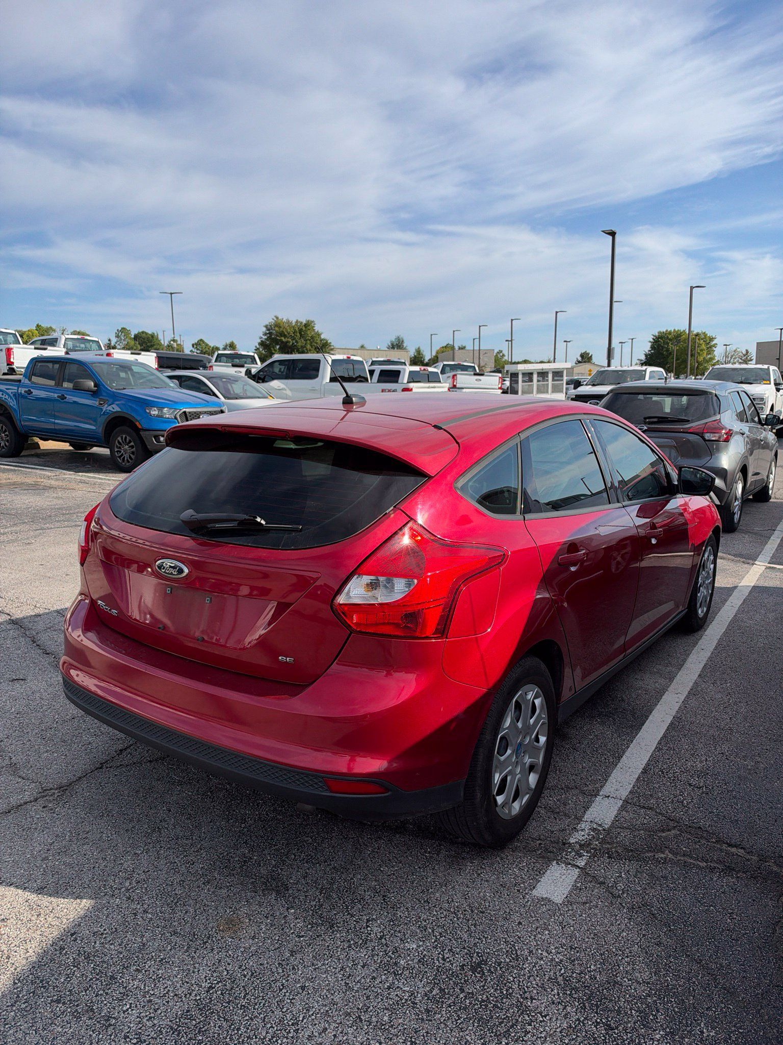 Used 2012 Ford Focus SE FWD image 3