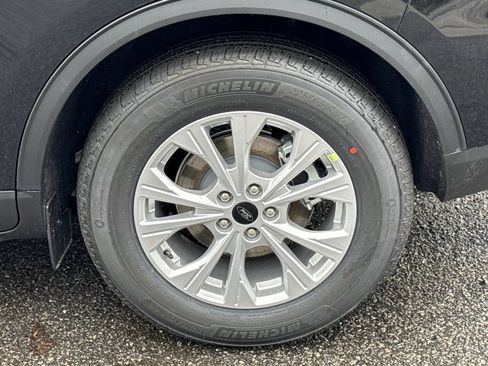 New 2026 Ford Escape Active image 19