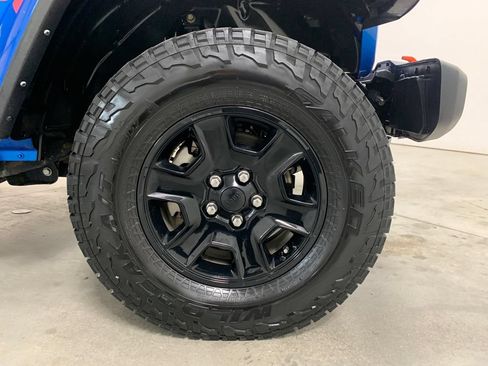 Used 2021 Jeep Gladiator Mojave AWD/4WD image 27