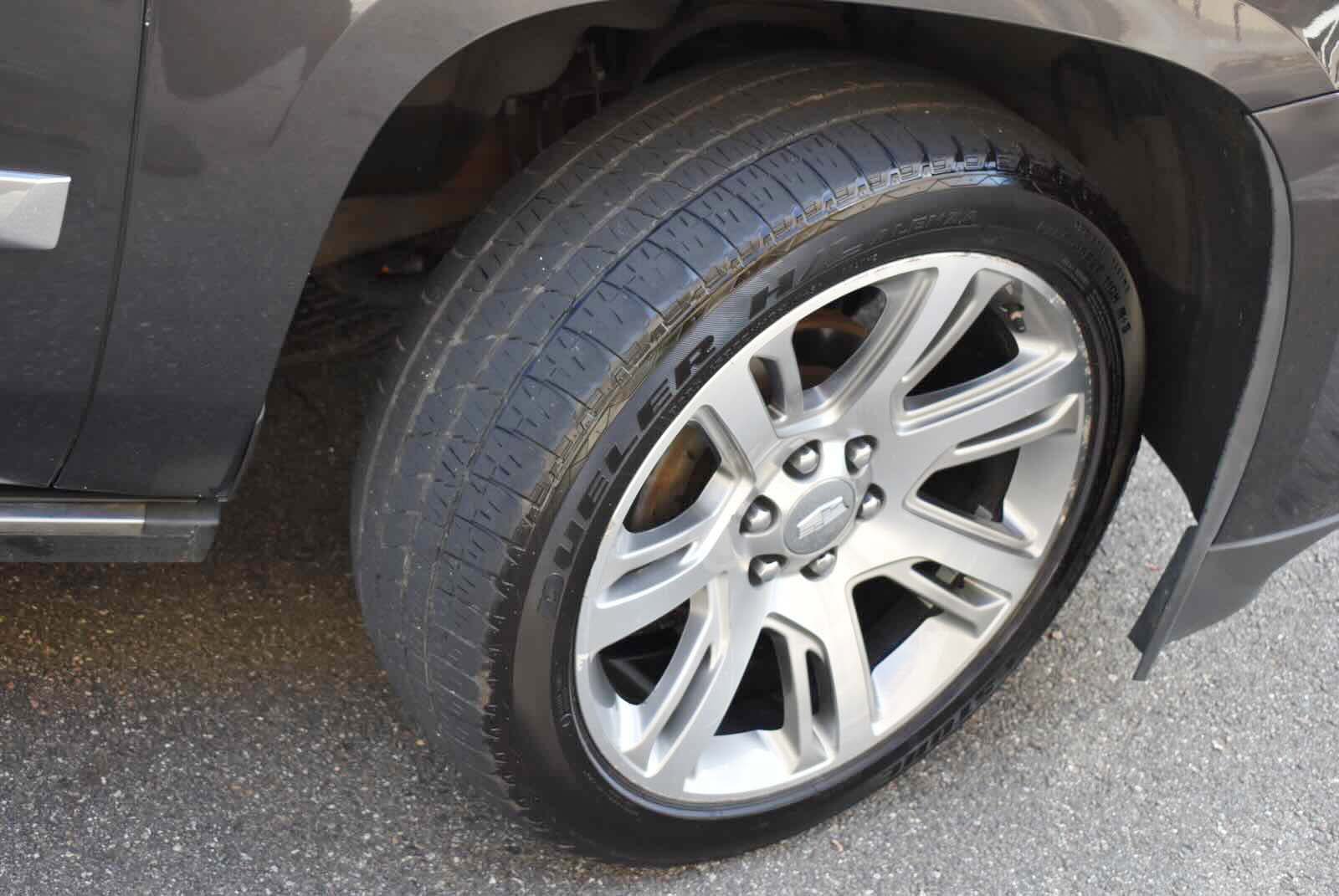Used 2016 Cadillac Escalade ESV Premium AWD/4WD image 42