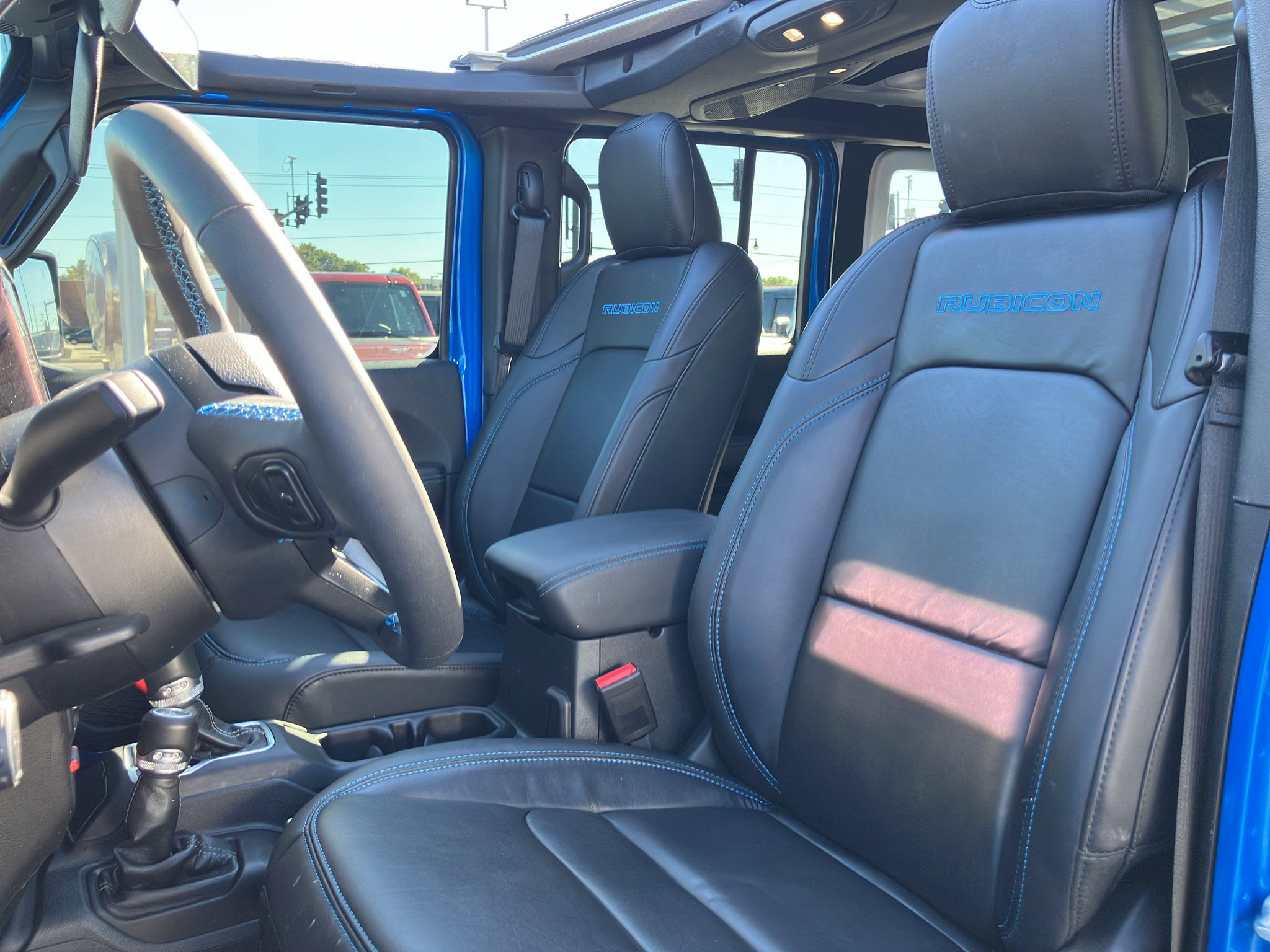 Used 2024 Jeep Wrangler Unlimited Rubicon 4xe AWD/4WD image 29