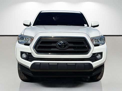 Used 2022 Toyota Tacoma SR5 image 8