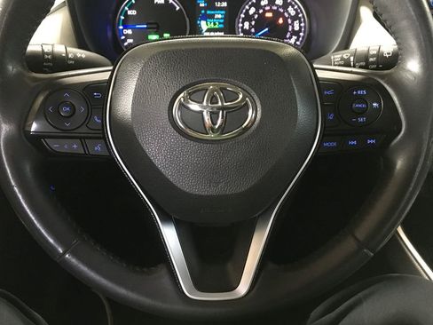 Used 2020 Toyota RAV4 XLE w/ Convenience Package AWD/4WD image 14