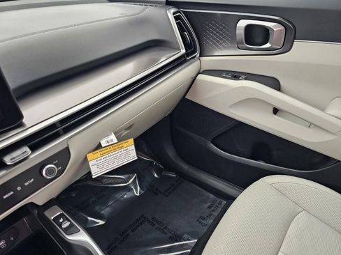 New 2026 Kia Sorento S FWD image 28
