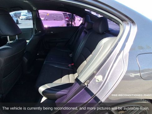 Used 2016 Honda Accord Sport image 12