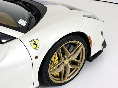 Certified 2020 Ferrari 488 Pista Spider RWD image 17