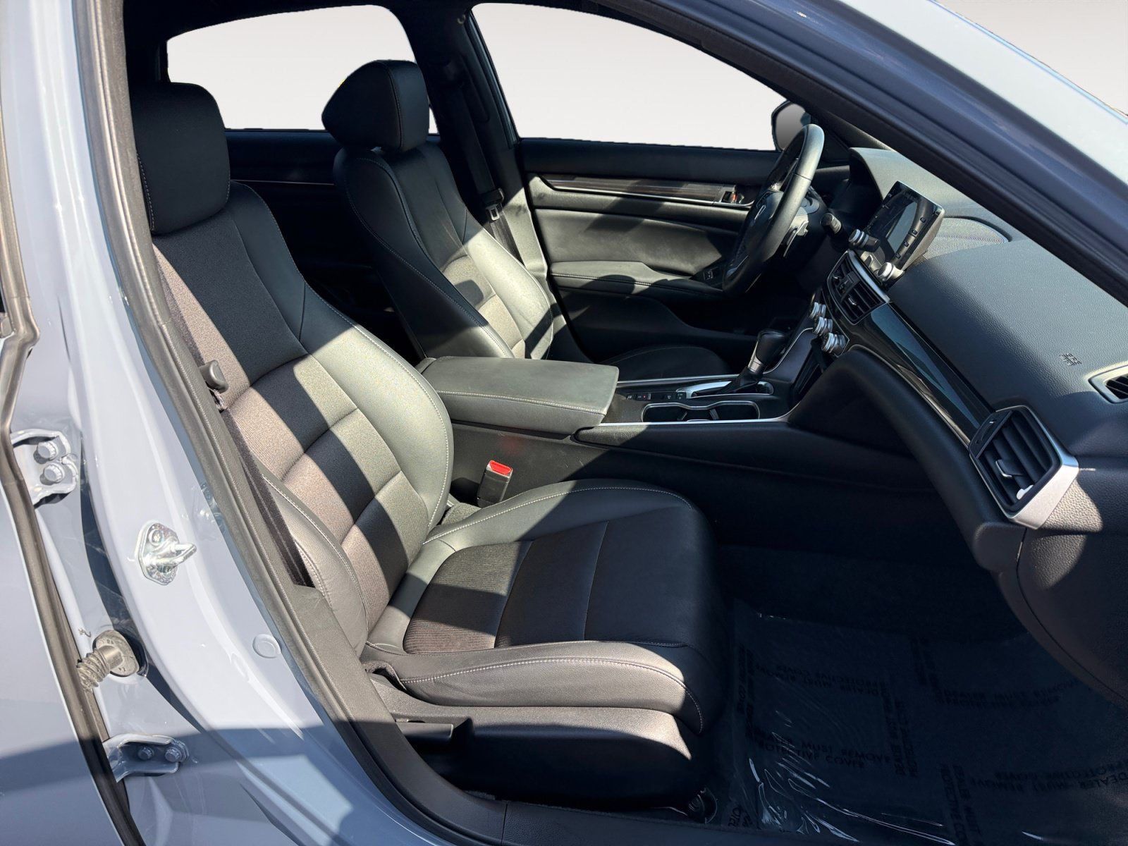 Used 2022 Honda Accord Sport image 19