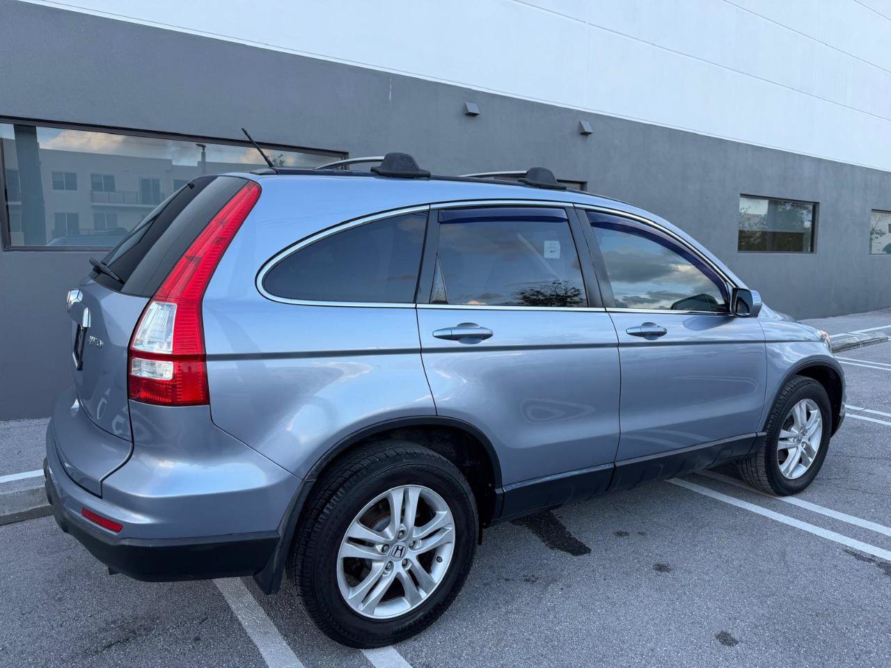Used 2011 Honda CR-V EX-L image 8