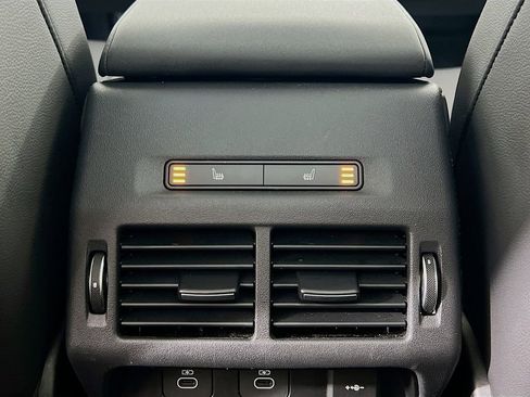 Certified 2024 Land Rover Discovery Sport S AWD/4WD image 27