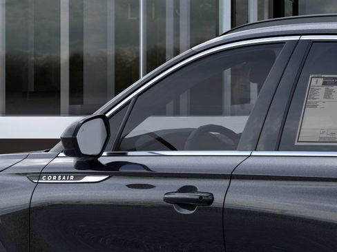 New 2026 Lincoln Corsair Premiere image 20