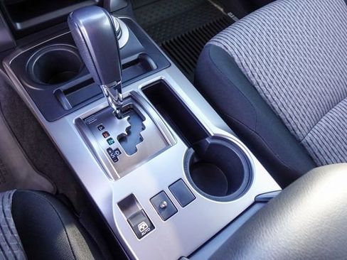 Used 2020 Toyota 4Runner SR5 image 23