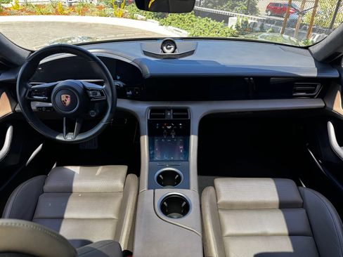 Certified 2022 Porsche Taycan Turbo S w/ Premium Package AWD/4WD image 17