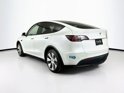 Used 2021 Tesla Model Y Long Range AWD/4WD image 5