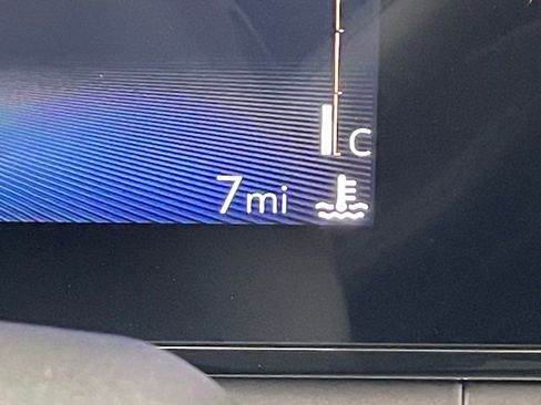 New 2026 Chevrolet Trax LT image 2